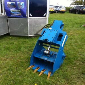Crusher Bucket